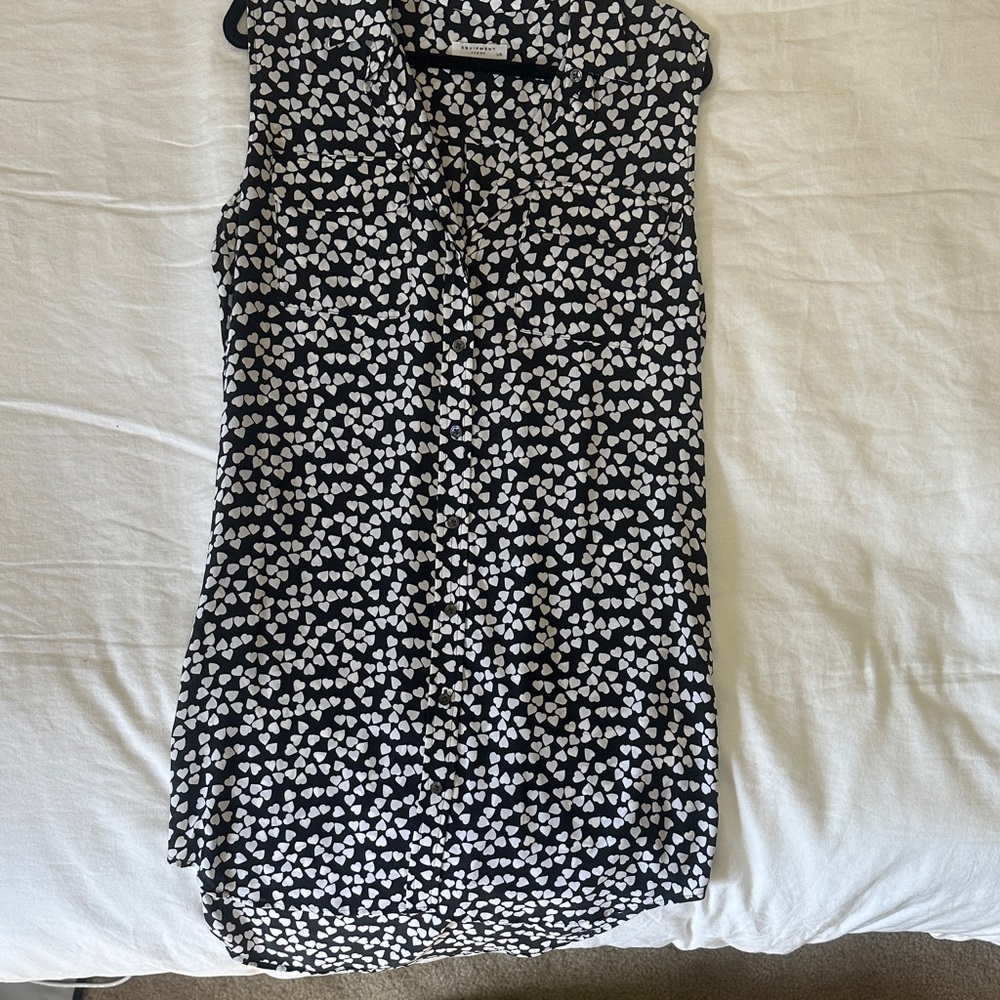 Equipment Black and White Hearts Sleeveless Slim Signature Dress